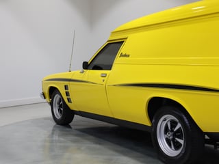 1975 Holden HJ Sandman Panel Van 308ci 4spd  - Absinth Yellow -