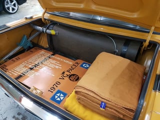 VG Valiant E31 Track Pack Pacer