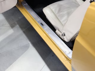 1970 Ford Mustang Convertible 302ci - Bright Gold 