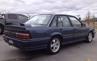 VL Holden Calais 5.0 L V8