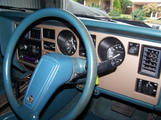 2 x WB Stateman DeVille Stretch Limos