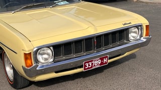 1973 Chrysler VJ Valiant Charger 770 E55 340ci V8 - Sandstone