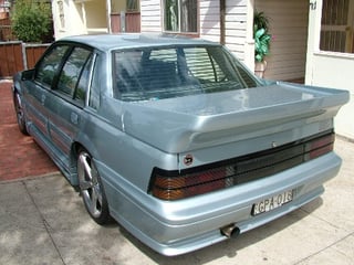 VL Group A Walkinshaw #18