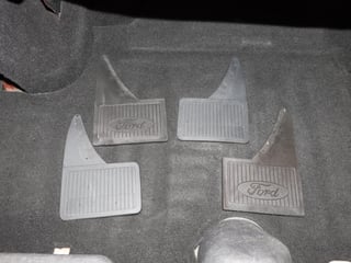 1982 Ford XE Fairmont Ghia ESP - 4.9 Litre V8 4 Speed …