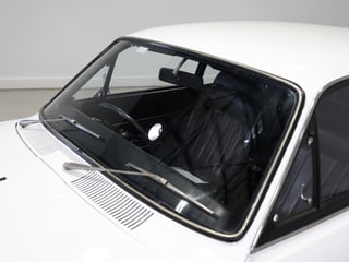 1972 Holden LJ Torana GTR XU1 - Glacier White