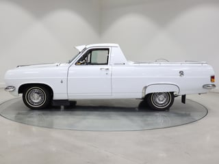 1967 Holden HR 186 S Utility - Grecian White