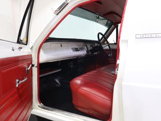 1967 Holden HR 186 S Utility - Grecian White