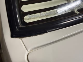 1985 Holden VK Commodore SL  4.9L V8 manual - 134 pack