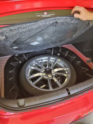 2011 VE Commodore SSV Redline - Patterson Cheney Race Sport RS350