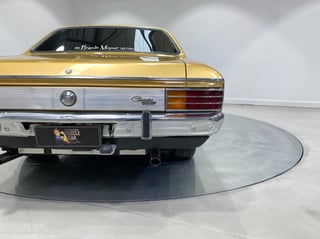 1976 Chrysler CL Valiant Regal SE - Topaz Gold Metallic