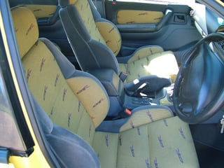 HSV GTS-R Commodore #61