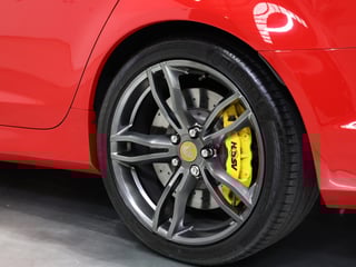 2015 HSV GEN-F GTS Build No 2310  - Sting Red