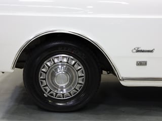 1971 Ford XY Fairmont 302 V8 - Ultra White