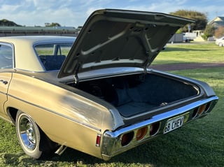 1968 Chevrolet Impala 327 V8