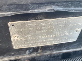 1991 Holden HSV VN Commodore SV110
