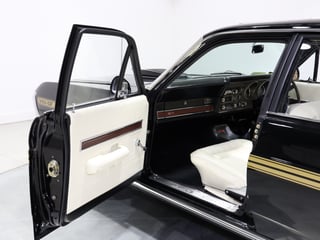 1971 Ford Falcon XY GT Replica 393ci - Onyx Black SUNROOF!