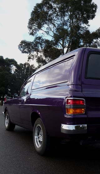 XY Panel Van
