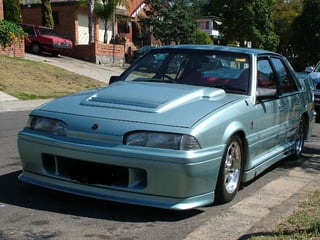 HSV SS GROUP A WALKINSHAW Build #711