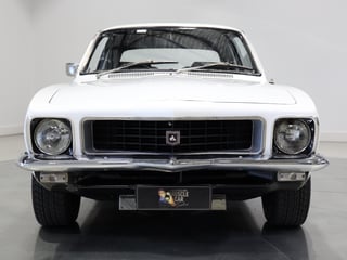 1972 Holden LJ Torana GTR XU1 - Glacier White