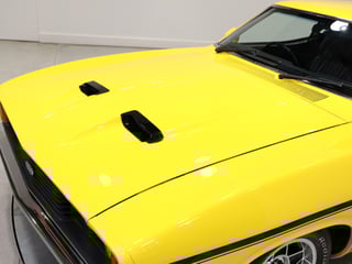 1977 Ford XC Falcon GS Hardtop - 393ci V8 Yellow Glo