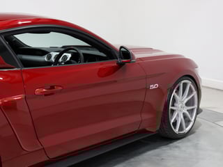 2017 Ford Mustang GT  6spd Man - Ruby Red Metallic