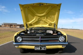 HK Bathurst 327 Monaro Series 1