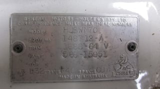 HJ Sandman Panelvan 253 V8