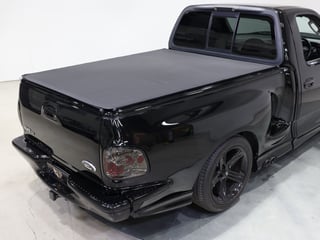 2004 Ford F-150 SVT Lightning RHD - Raven Black 