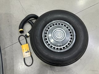 1967 Holden HR 186 S Utility - Grecian White