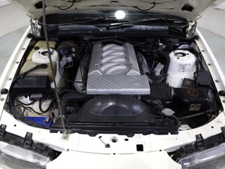 1989 HSV VN SV89 Build No 149 - Alpine White