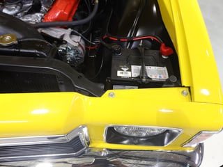 1975 Holden HJ Sandman Panel Van 308ci 4spd  - Absinth Yellow -