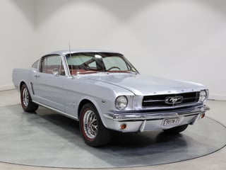 1965 Ford Mustang Fastback 2+2 - Silver Smoke Grey