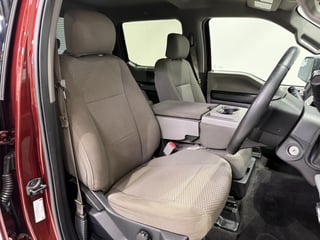 2018 Ford F150 XLT XTR 4x4 - 5.0L V8