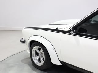 1977 Holden LX Torana SLR 5000 Tribute - Palais White 