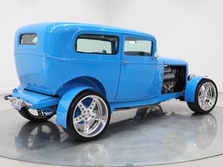 1932 Ford Tudor Hot Rod