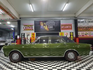 1971 XY Fairmont 302 V8