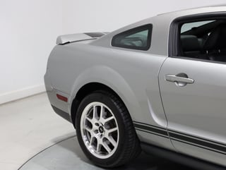 2007 Ford Shelby Mustang GT500 SVT 8,744 miles - Vapor Silver Metallic