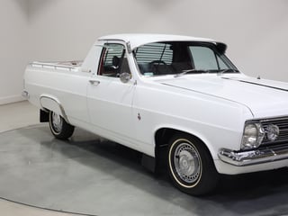 1967 Holden HR 186 S Utility - Grecian White