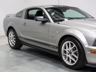 2007 Ford Shelby Mustang GT500 SVT 8,744 miles - Vapor Silver Metallic