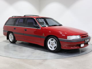 1989 HSV VN Commodore Wagon SV LE Build No 50 - Firethorn Red