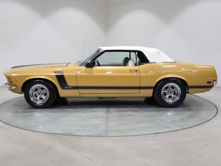 1970 Ford Mustang Convertible 302ci - Bright Gold 