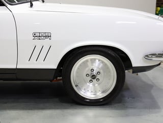 1973 Holden LJ Torana GTR XU1 Tribute - Glacier White