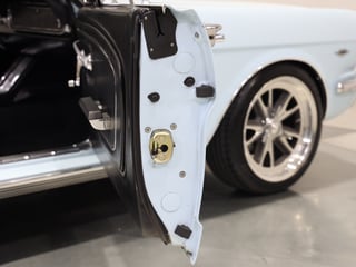1966 Ford Mustang Convertible 289 2V - Arcadian Blue