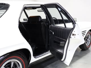 1974 Holden HQ Monaro GTS 308 4sp - Glacier White