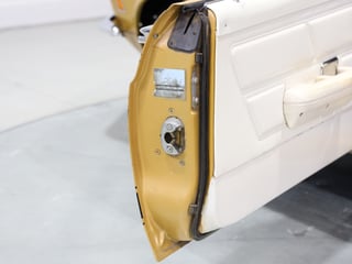 1970 Ford Mustang Convertible 302ci - Bright Gold 