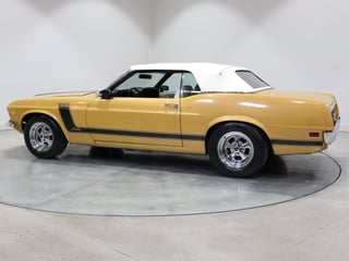 1970 Ford Mustang Convertible 302ci - Bright Gold 