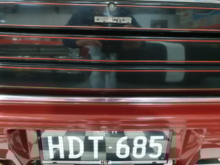 1985 VK HDT Calais Director #2319