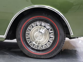 1971 Ford XY Fairmont 302 V8 - Jewel Green