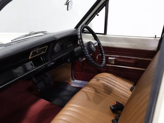 1971 Chrysler VG Valiant Wayfarer Utility 318ci Fireball V8 - Bondi Bleach White