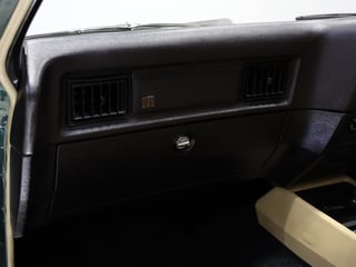 1976 Holden HJ Monaro GTS 308 - Jade Green Metallic